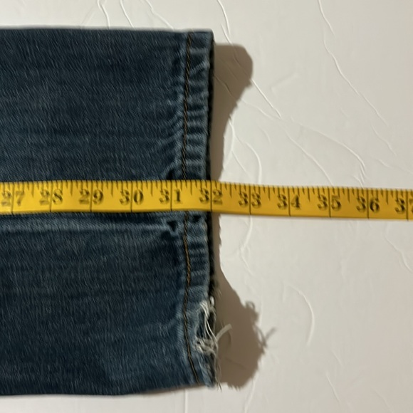 Levi's 559 Men's Relaxed Straight Jeans Size 38X34 Measure 32 Comfort Some Wear - Picture 9 of 13